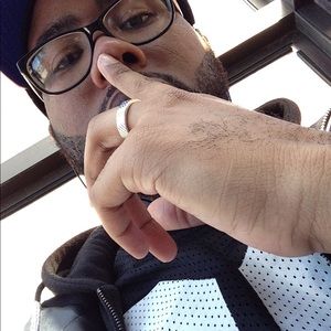 Meet your Posher, Kevin